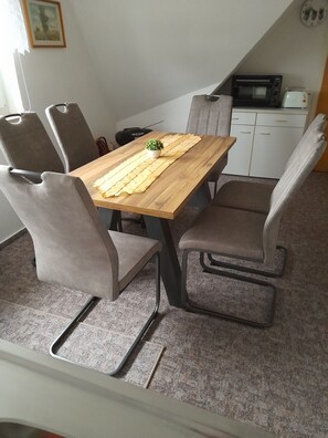 Dining - Sunset apartment (Fuhlendorf)