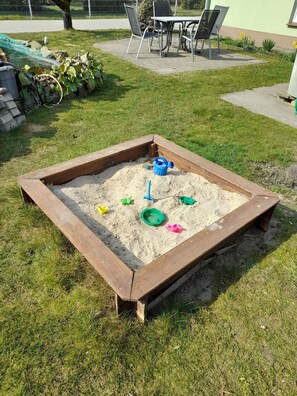 Outdoor dining - Sunset apartment (Fuhlendorf)