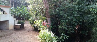 Sab Ananta Resort