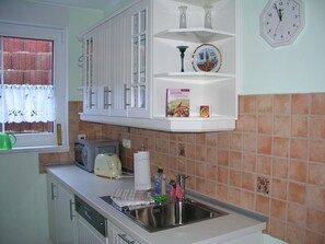 Apartament, amb bany privat, vistes al jardí (mit Terrasse ) | 1 dormitori