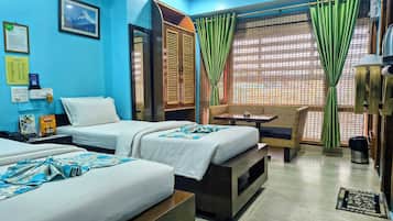 Standard Room | Egyptian cotton sheets, premium bedding, in-room safe, desk