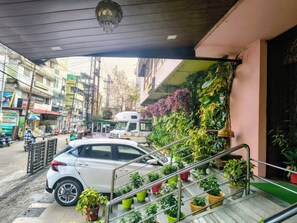 Exterior - Rains Inn (Guwahati)