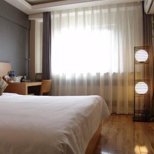 Apsaras Boutique Hotel