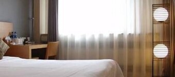 Apsaras Boutique Hotel