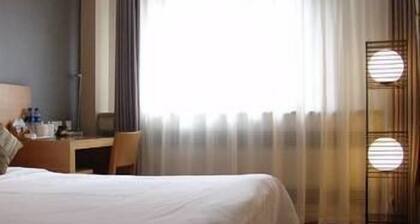 Apsaras Boutique Hotel