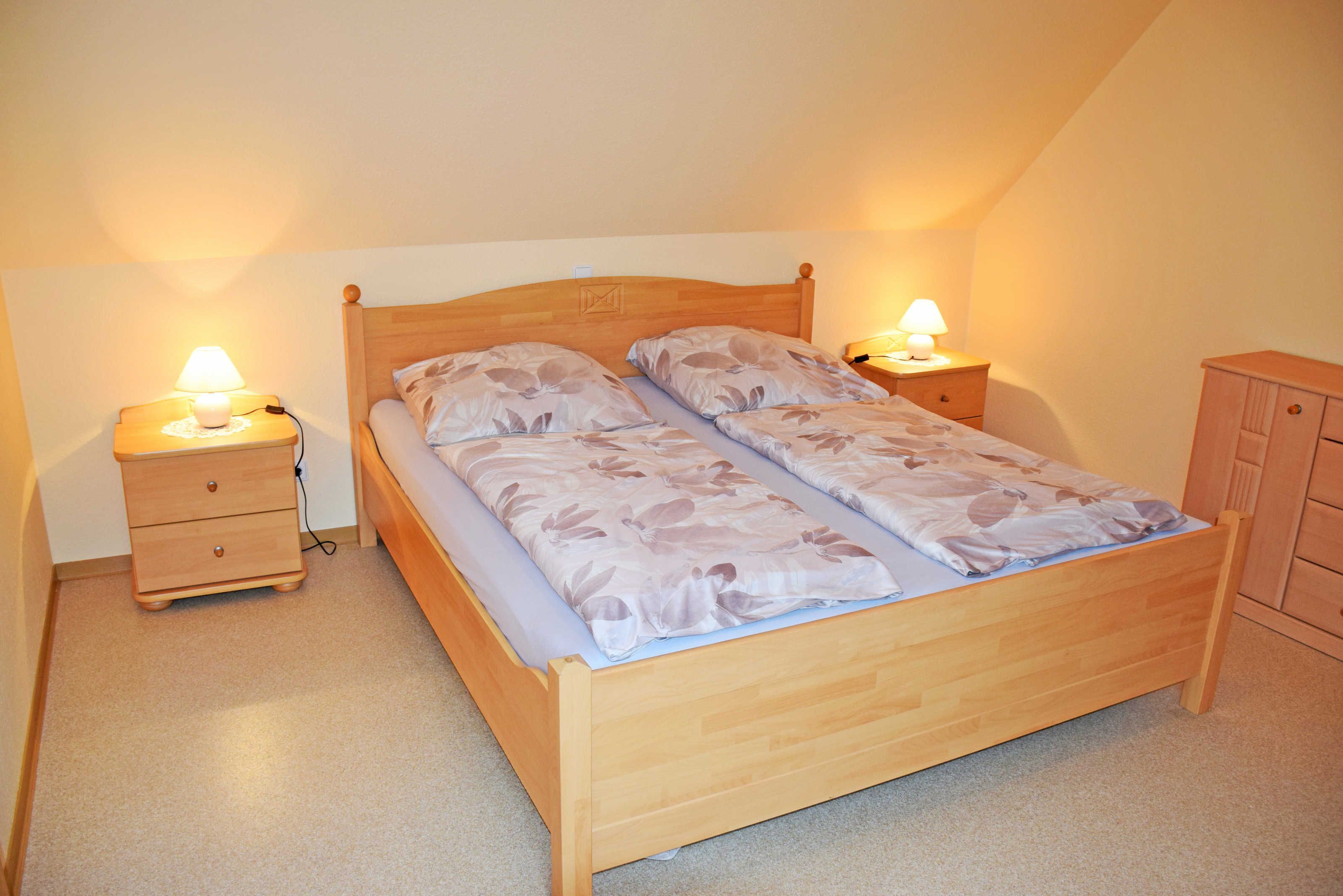 3 soverom, reiseseng for barn, wi-fi og sengetøy