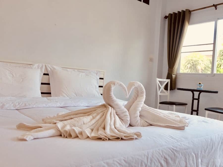 Deluxe tweepersoonskamer, 1 slaapkamer | Extra bedden (toeslag), gratis wifi