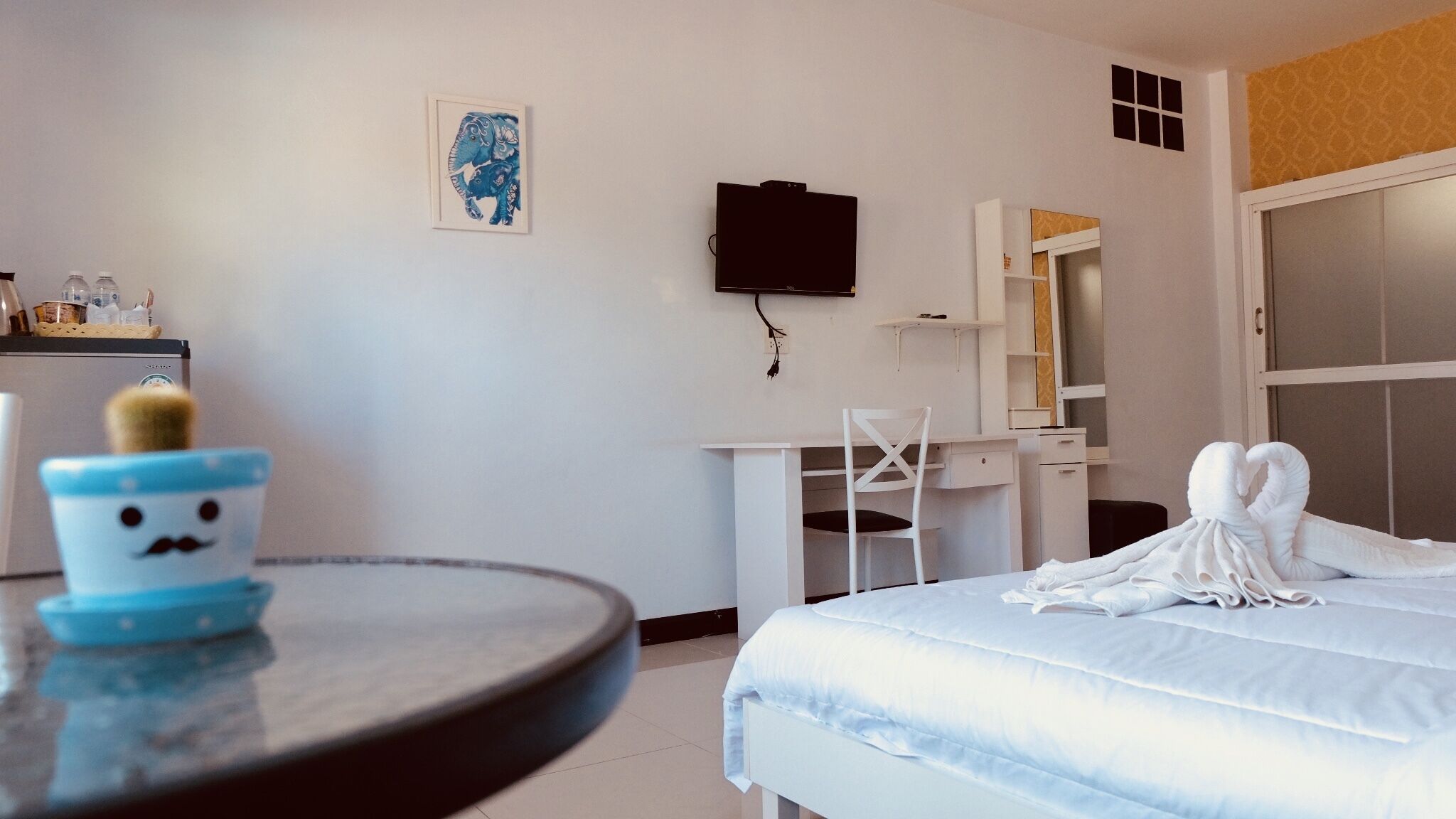 ห้องดีลักซ์ดับเบิล, 1 ห้องนอน | เตียงเสริม/เปล, Wi-Fi ฟรี