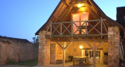 Location Gite Casalissa maison avec piscine chauffée en Perigord Noir, Sarlat