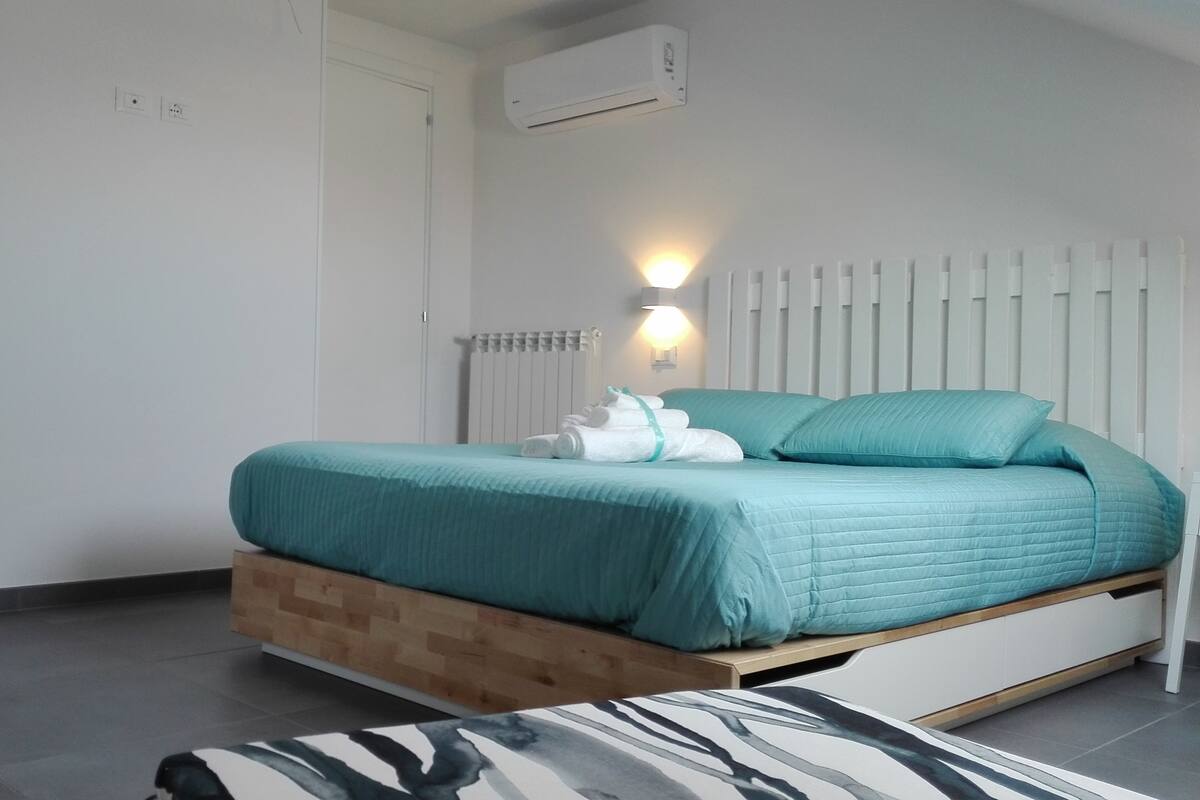 Exclusive Double Room, Bathtub, Ocean View | 2 bedrooms, premium bedding, in-room safe, desk