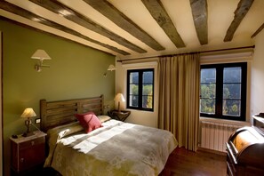 双人房, 按摩浴缸 | 免费 WiFi、床单