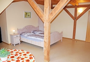 1 bedroom, travel crib, WiFi, bed sheets