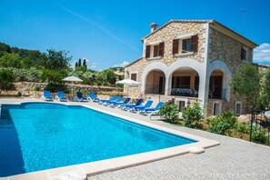 Pool - ISOLATED RURAL HOUSE WITH POOL (Campanet- Mallorca)