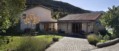 Fachada da propriedade