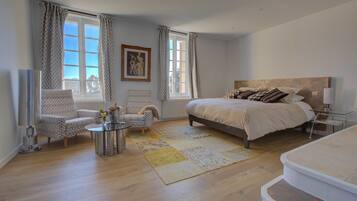 Premium bedding, Select Comfort beds, minibar, in-room safe