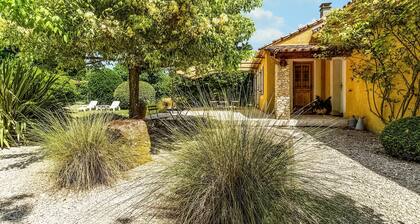 Gorgeous home in Pernes les Fontaines