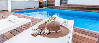 Country Suites with Jaccuzzi & Pool
