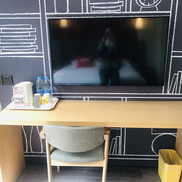 Couette en duvet, rideaux d’obscurcissement, système d’insonorisation