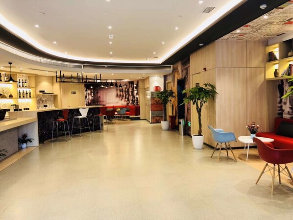 Exterior - ibis Chengdu East Railway Station Hotel (Chengdu)