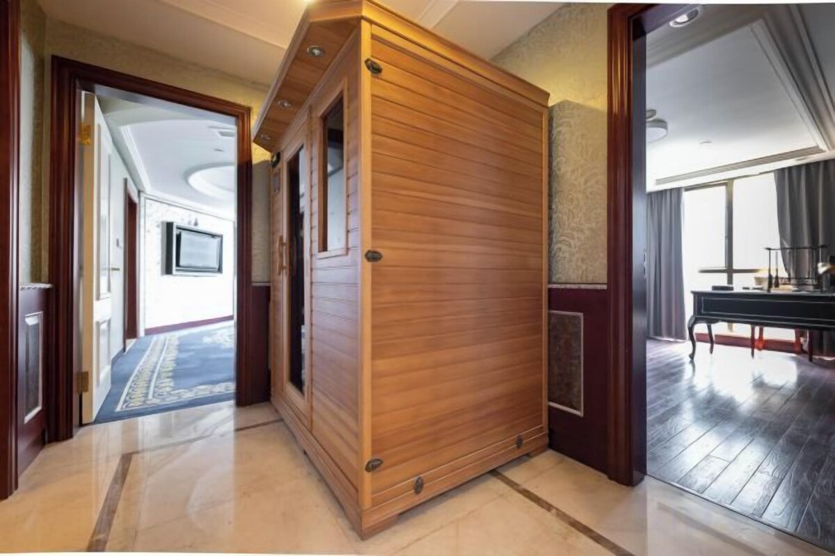 Jin'ou River View Suite
