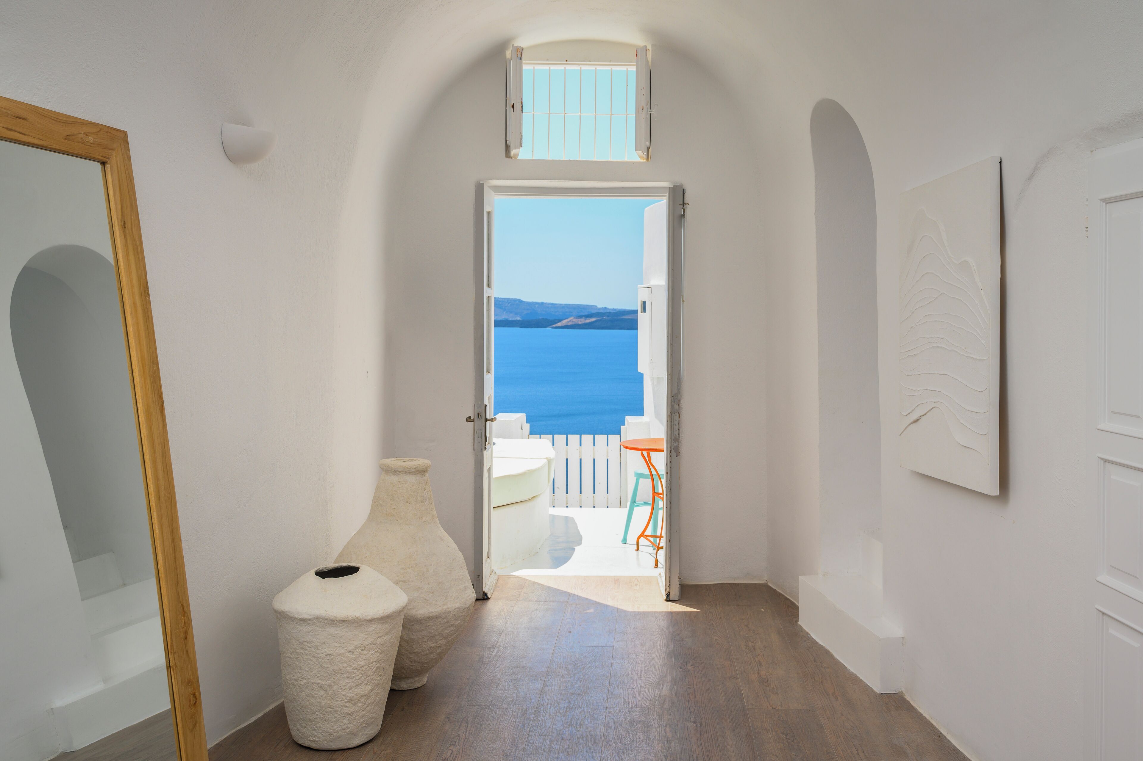 Gateway Sophia with Caldera Oia View | 起居区 | 平板电视