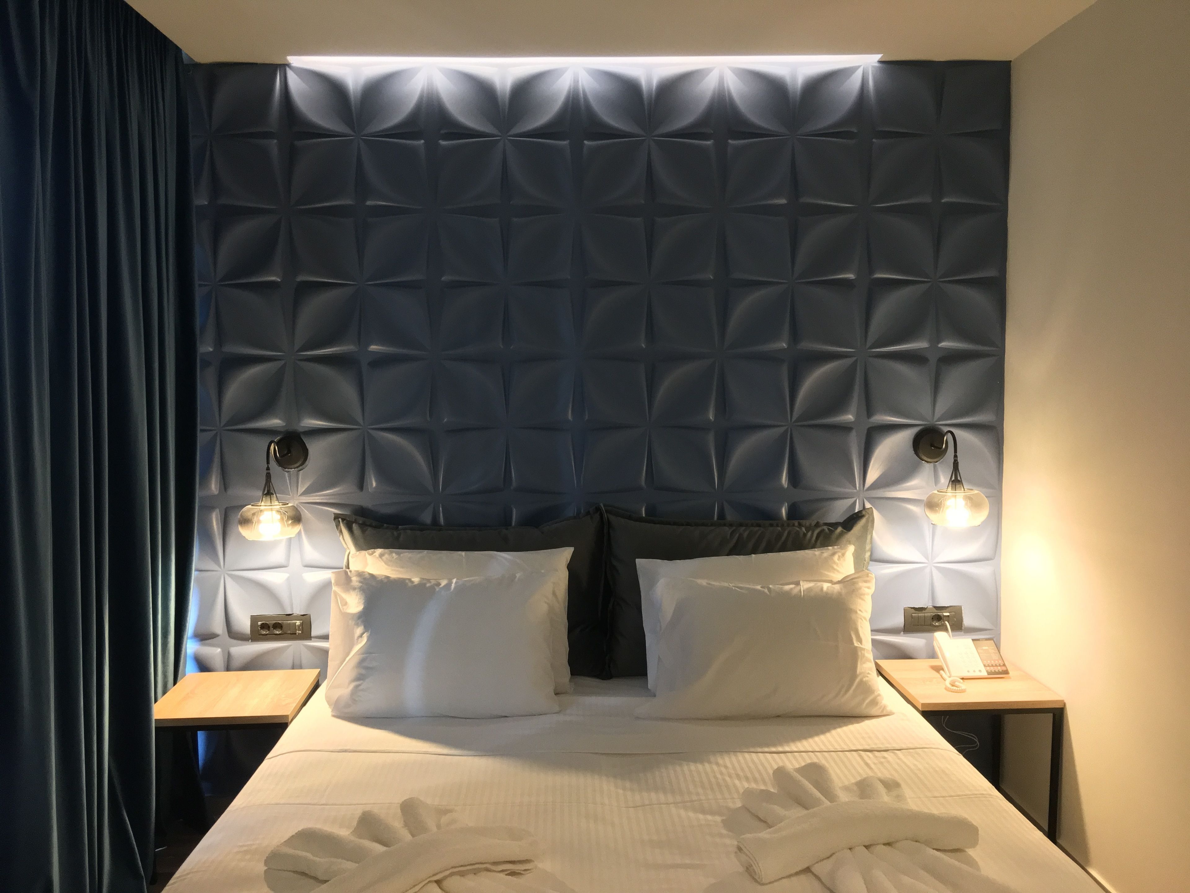 1 bedroom, hypo-allergenic bedding, in-room safe, blackout curtains