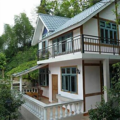 Taoyuan Mountain Village