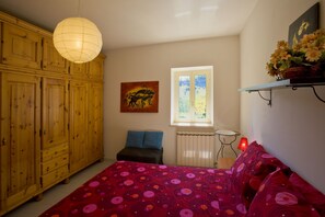 3 soverom, strykejern/-brett, wi-fi (inkludert) og sengetøy