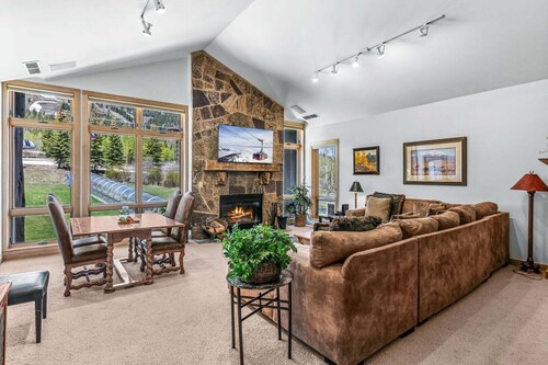 RMR: Cody House D Condo in Teton Village