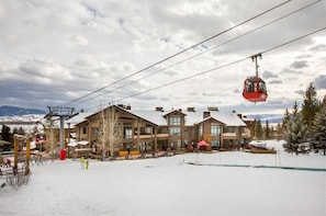 Extérieur