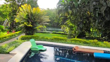 Piscina externa