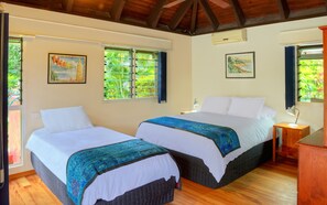 4 Schlafzimmer, Bügeleisen/Bügelbrett, Reisekinderbett, kostenloses WLAN