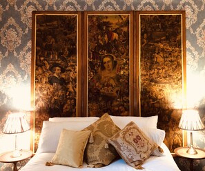 Quarto casal exclusivo, suíte, vista para a cidade (Queen Alexandra)