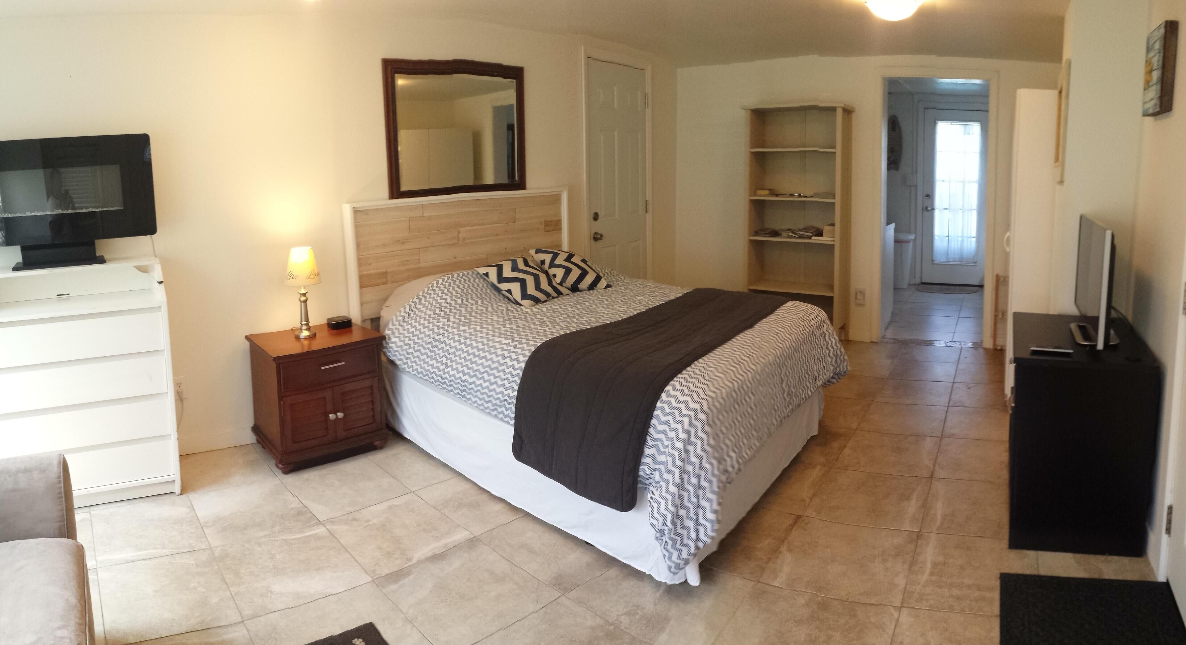 1 bedroom, iron/ironing board, WiFi, bed sheets