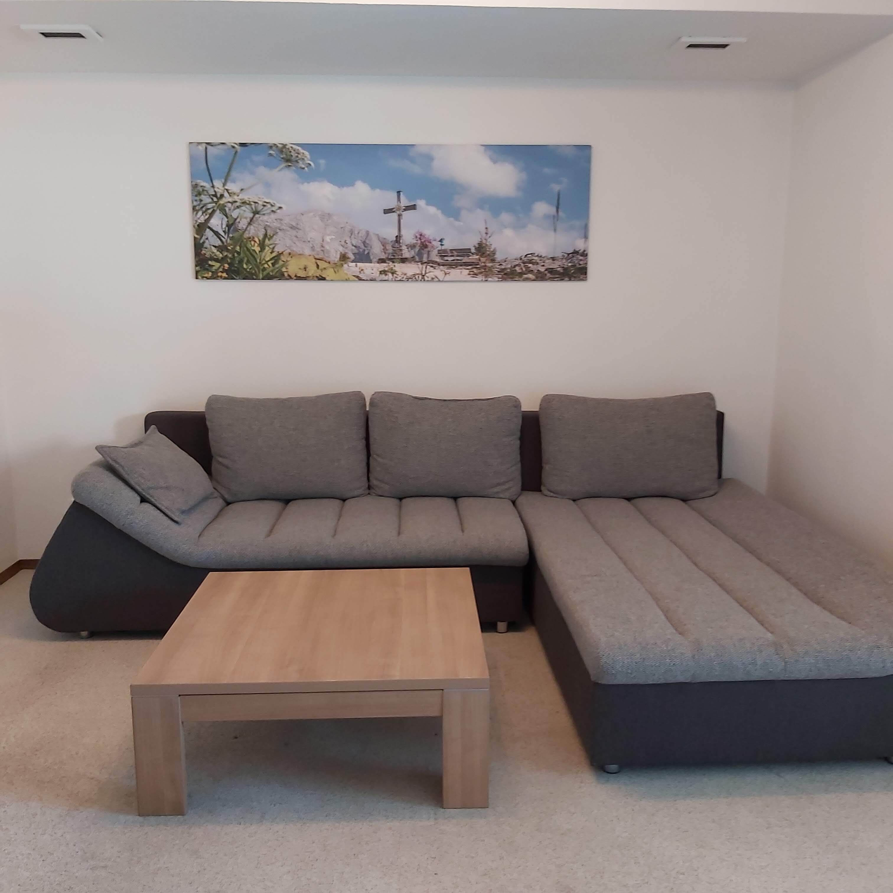 townhome, annex building | living area | flat-screen tv