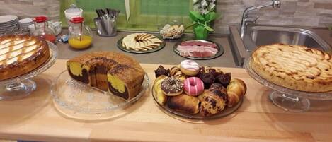 Daily buffet breakfast (EUR 5 per person)