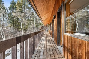 Property grounds - RMR: Stock House in Teton Village (Teton Village)
