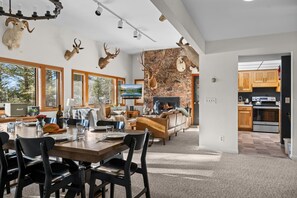 Dining - RMR: Stock House in Teton Village (Teton Village)