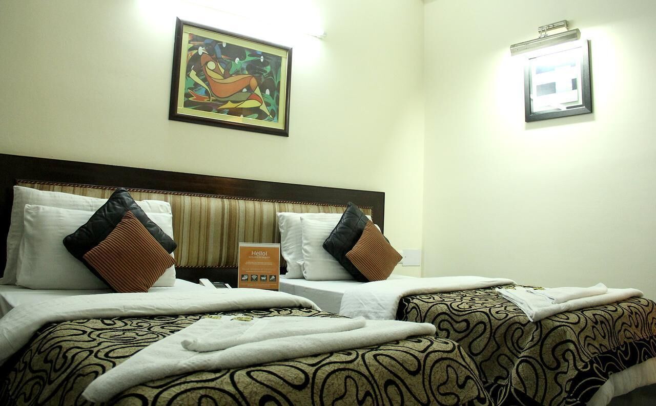 Basic Room | Premium bedding, in-room safe, desk, free WiFi