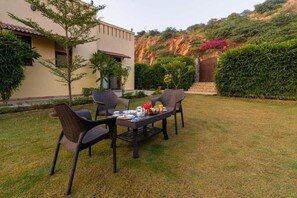 Garden - STEPiNN - Ess Kay Ess Villa (Gurugram)