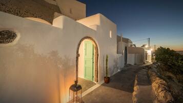 Entrada al alojamiento