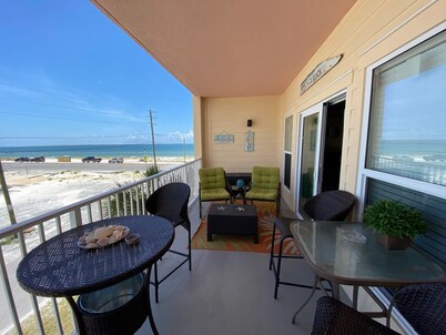 Located across the street from the emerald green water of the Gulf of Mexico!