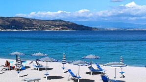 Private beach nearby, beach bar - Agriturismo Podere Pansera (Petrizzi)