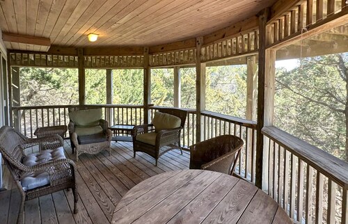 Moondance:  Comfortable, true relaxation, soothing colors and décor.