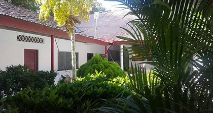 Rooms by the cathedral available $12/person<br>Free breakfast