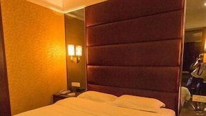 Unclassified image, 4 of 5, button - Junyi Hotel (Zhongshan)