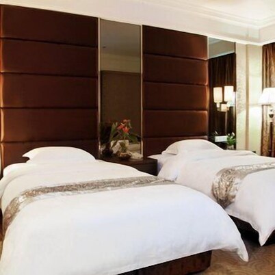 Junyi Hotel