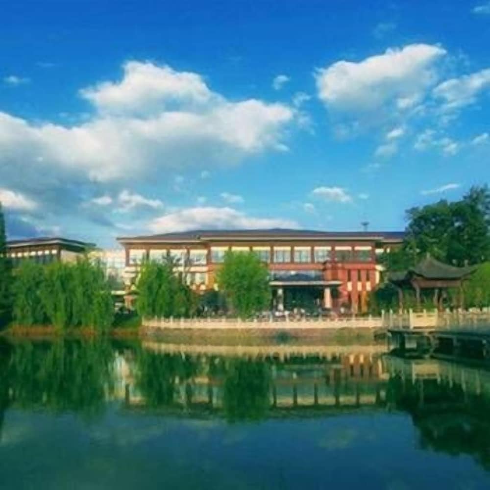 4 Star Hotels