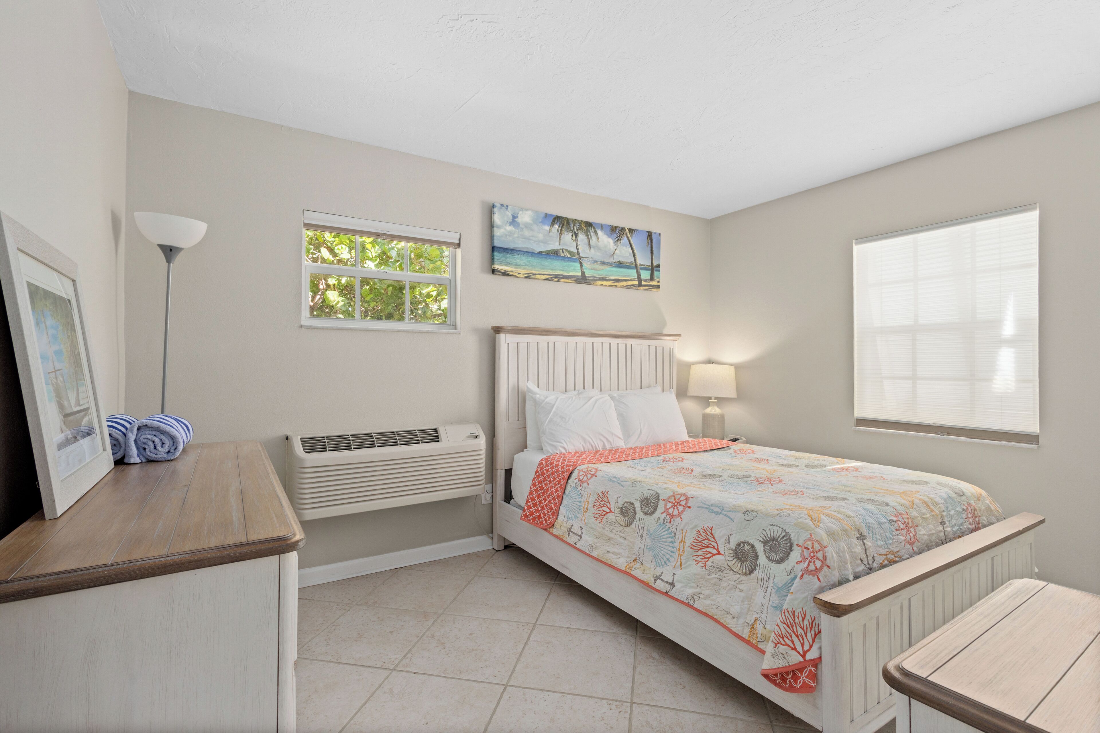 Strykjärn/strykbräda, gratis wi-fi och sängkläder