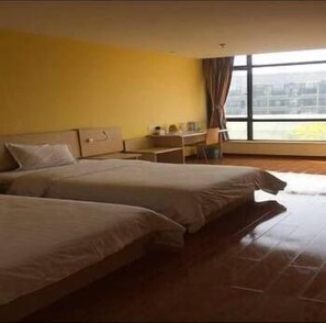 Room - 7 Days Inn (Leshan)